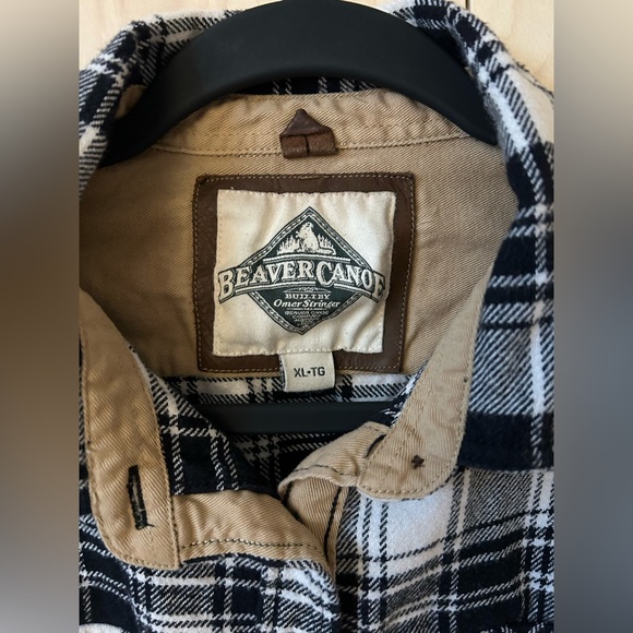 Black & Tan Beaver Canoe Button Down with Corduroy Detailing - Picture 3 of 7